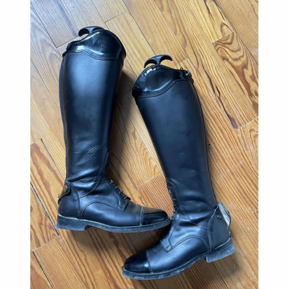 Bottes Ferro Di Cavallo