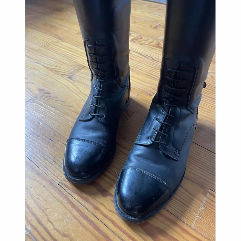 Bottes Ferro Di Cavallo