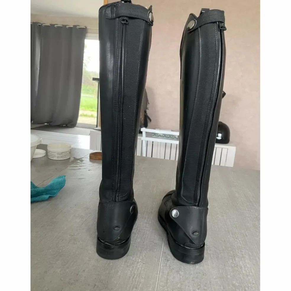 Bottes Ferro Di Cavallo (37 05)