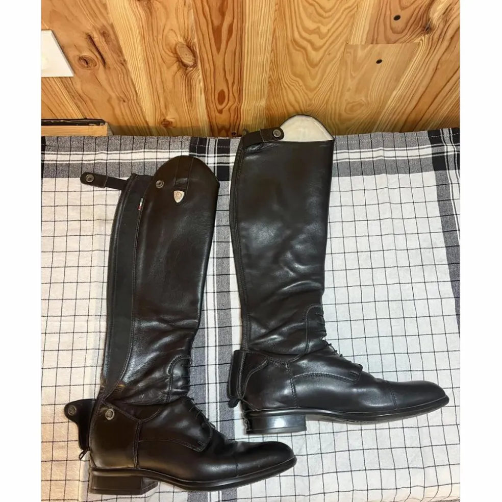 Bottes tattini