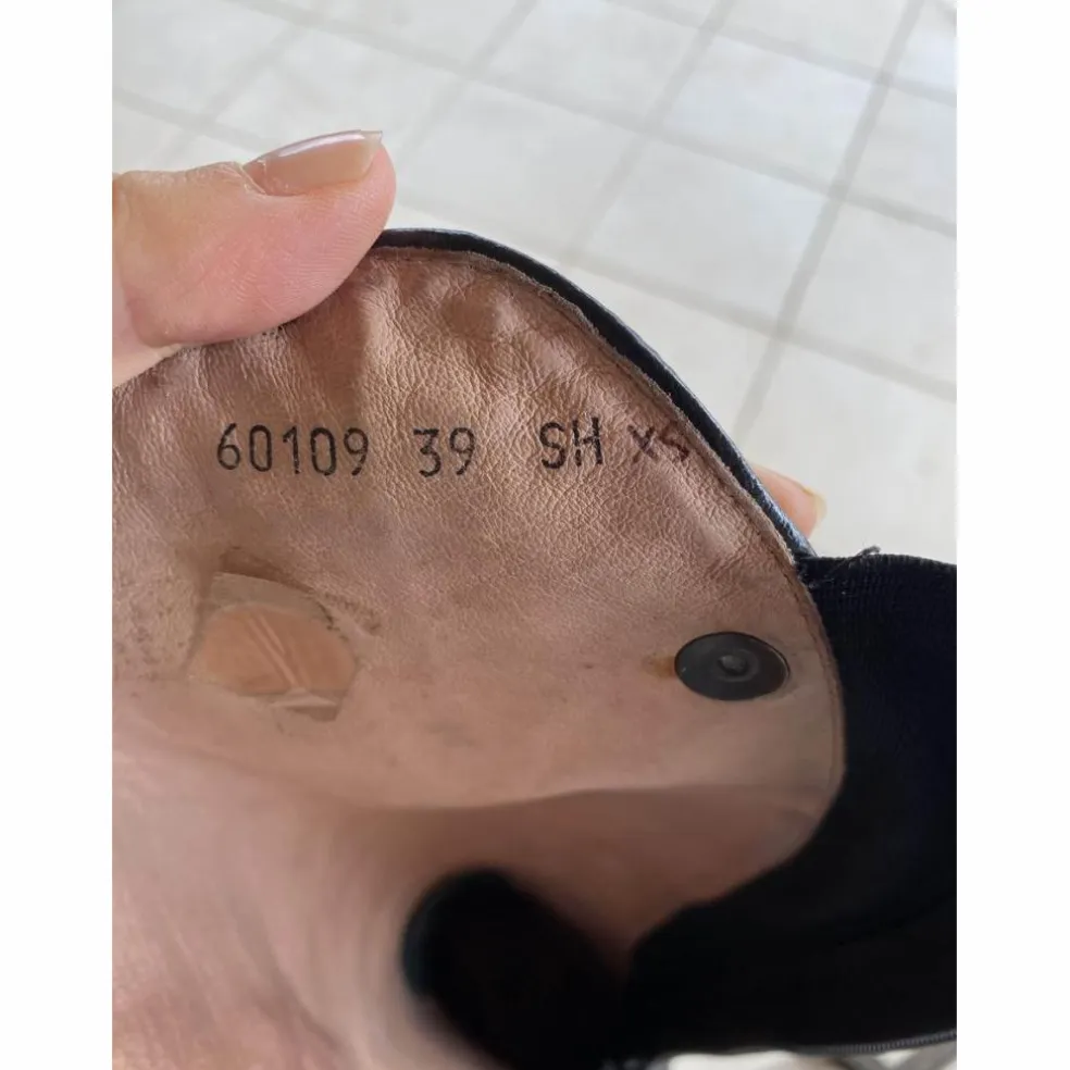 Bottes Tattini taille 39 mollet XS