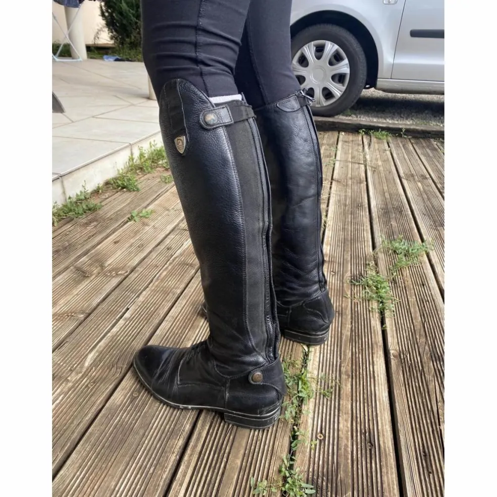 Bottes Tattini taille 39 mollet XS