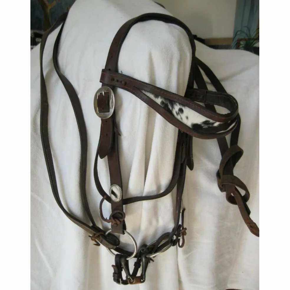 Bridon artisanale western avec peau de vache COBB