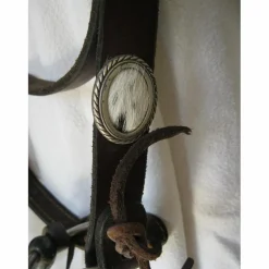 Bridon artisanale western avec peau de vache COBB