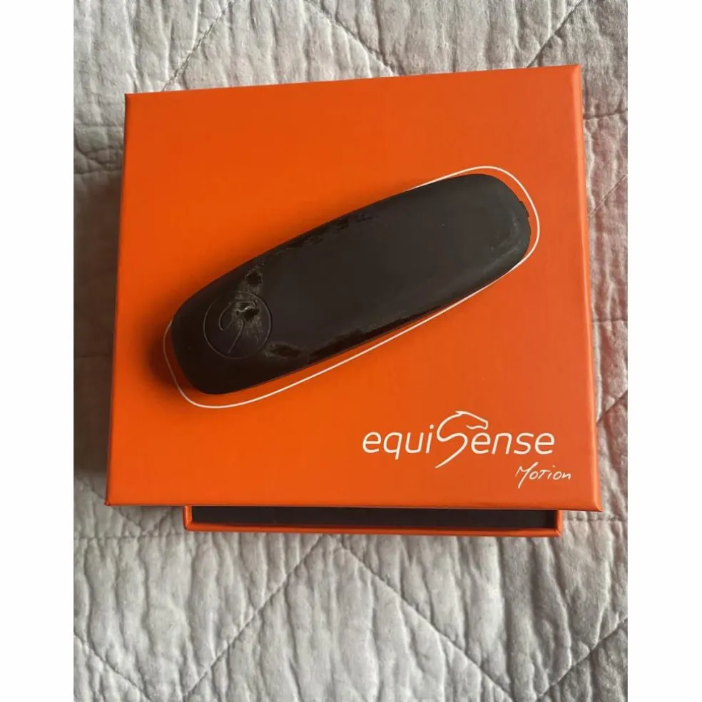 CAPEUR EQUISENCE MOTION ONE