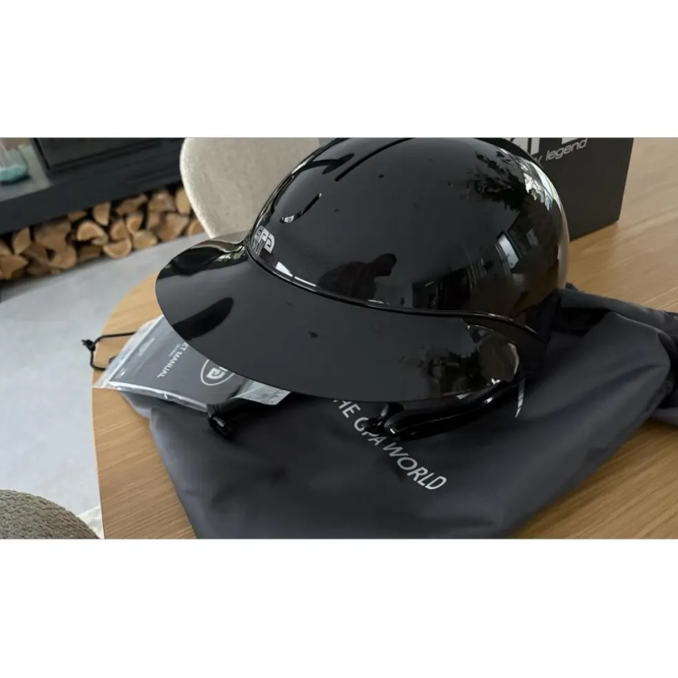 Casque GPA First Lady noir brillant