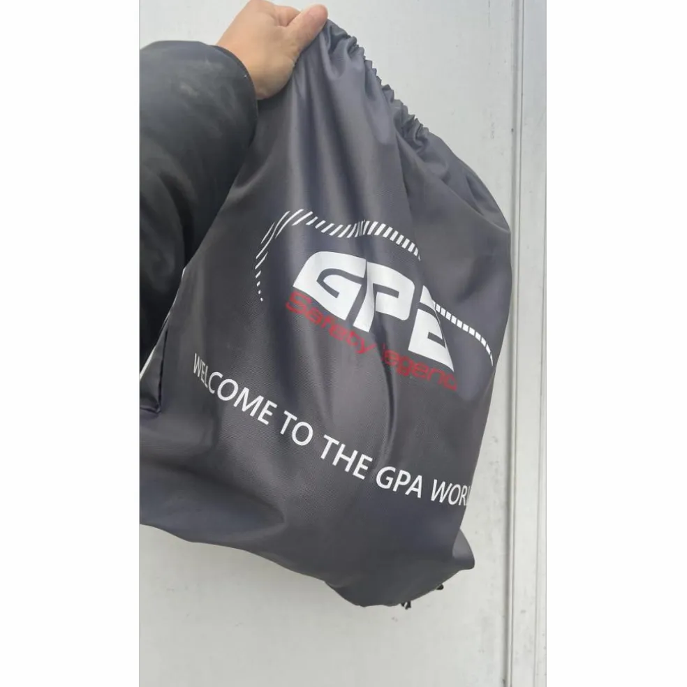 casque GPA global speed air noir gris