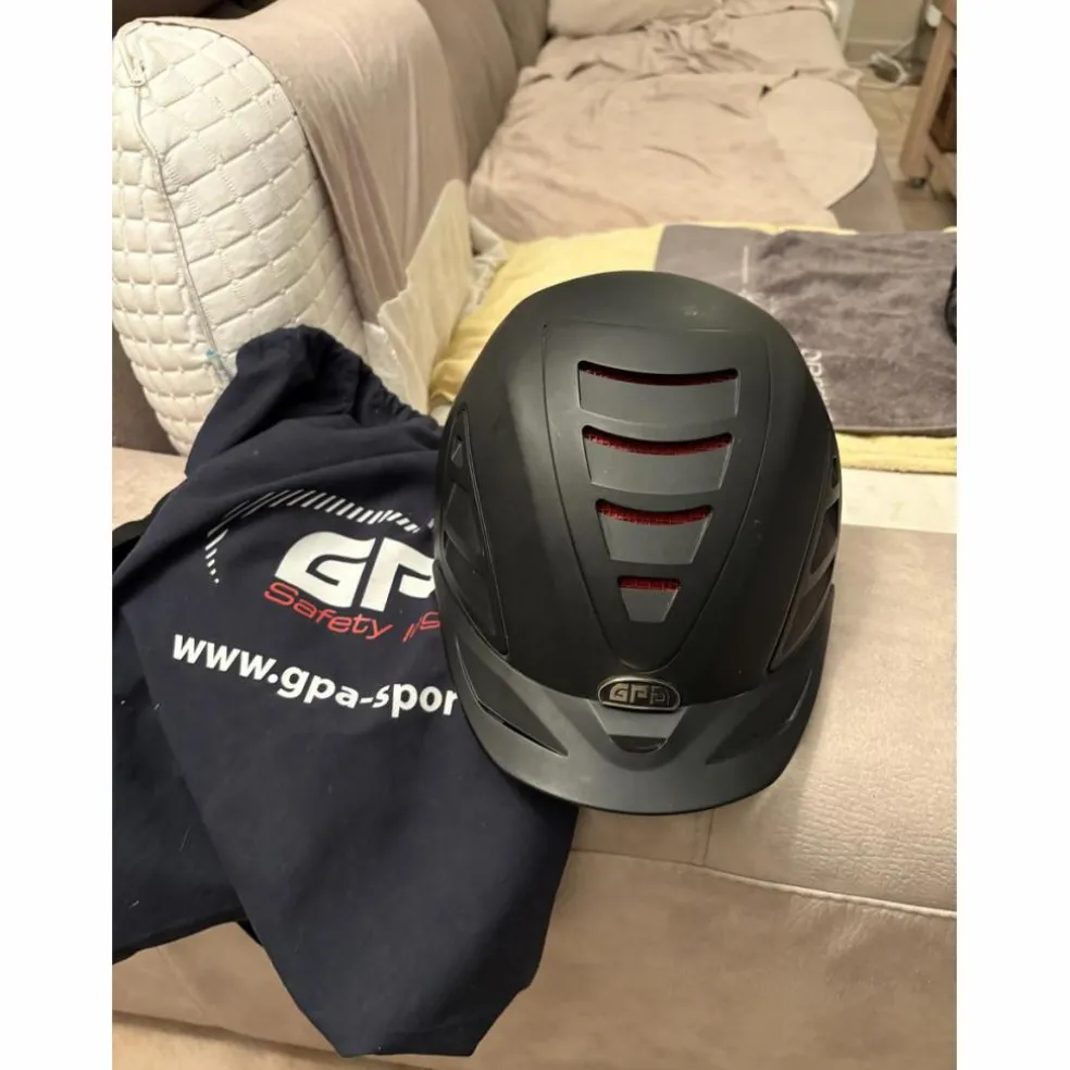 Casque GPA speed’air 4S taille CE 54