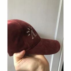 casquette velour rouge AL