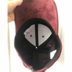casquette velour rouge AL