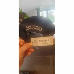 Casquettes Antares et Harcour