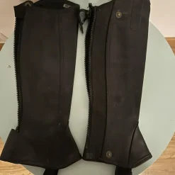 Chaps