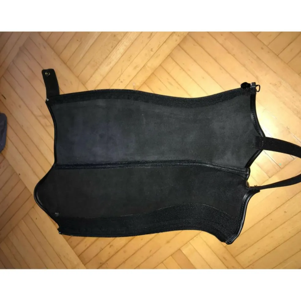 Chaps 100% CUIR