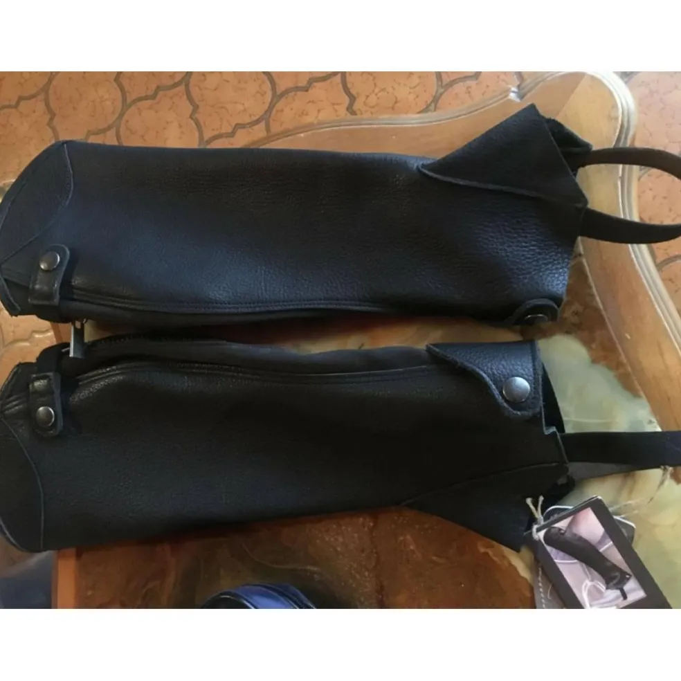 Chaps Dyon Comfort - Neuves, jamais portées. Taille S Court