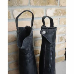 Chaps Dyon standard