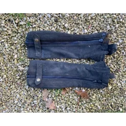Chaps noires