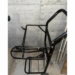 Chariot d’écurie noir Hippotonic