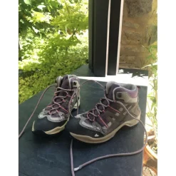 Chaussure de marche quechua