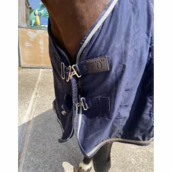 chemise equitheme peu utilisée (2 mois) très bon état taille 7 (165 cm)