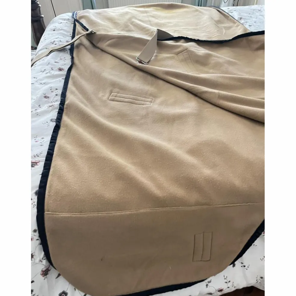 Chemise polaire avec sangles croisées beige 155 CM
