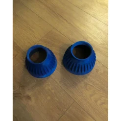 Cloches bleues neuves taille poney