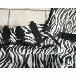 Couverture anti mouches 155