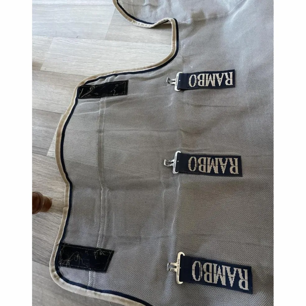 Couverture anti mouches rambo protector 6’9