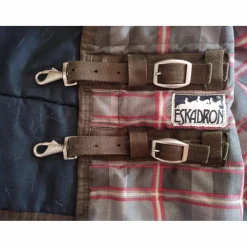Couverture d'écurie Eskadron 125 cm