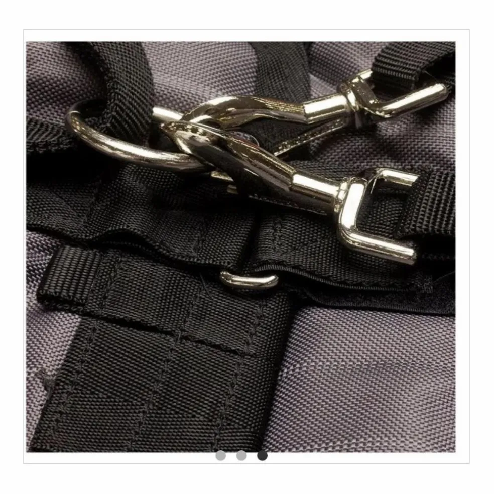 Couverture de paddock Amigo HORSEWARE 100g Bravo 12 Refl Plus 100g (Gris/Réfléchissant/Noir)