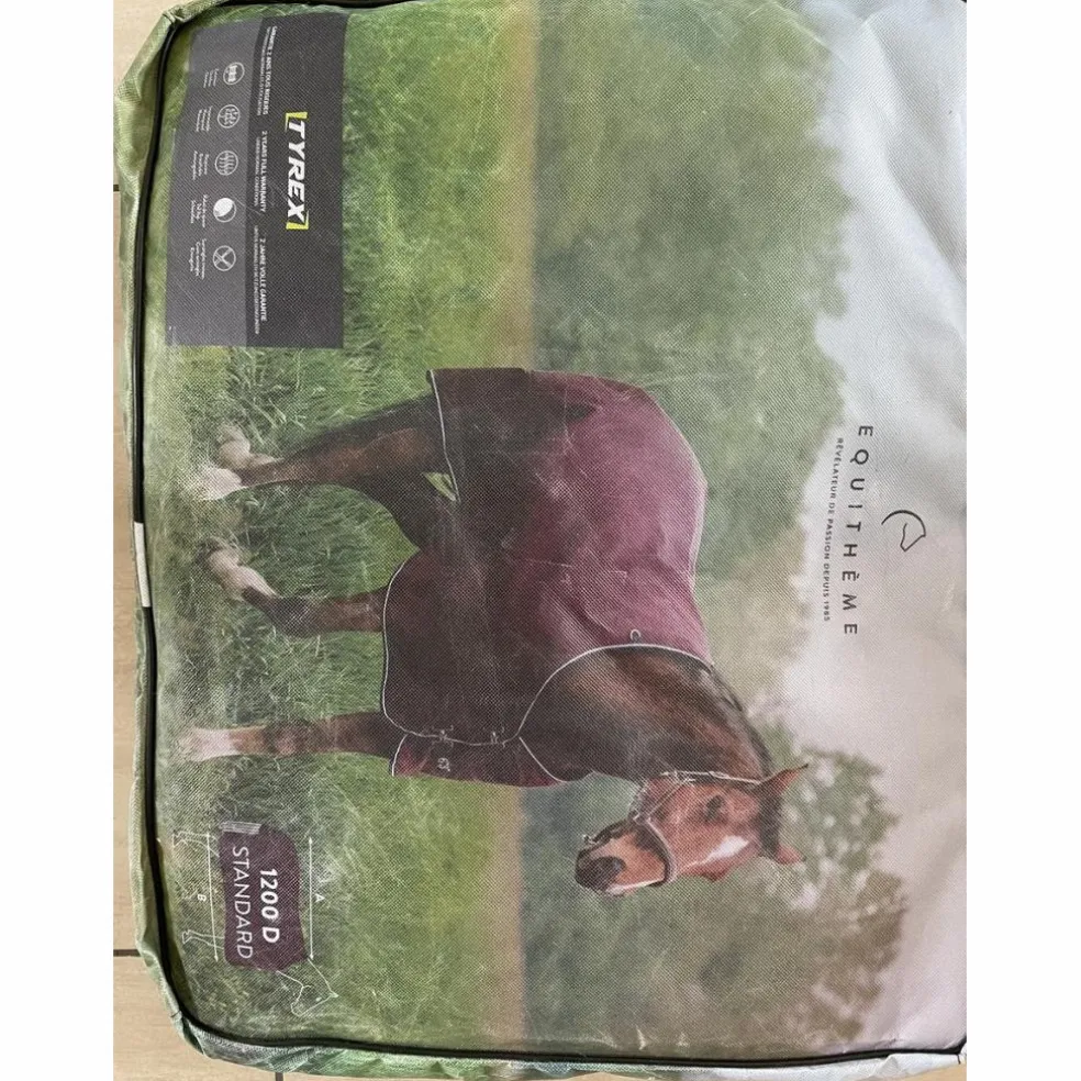 Couverture Equitheme Tyrex Neuve