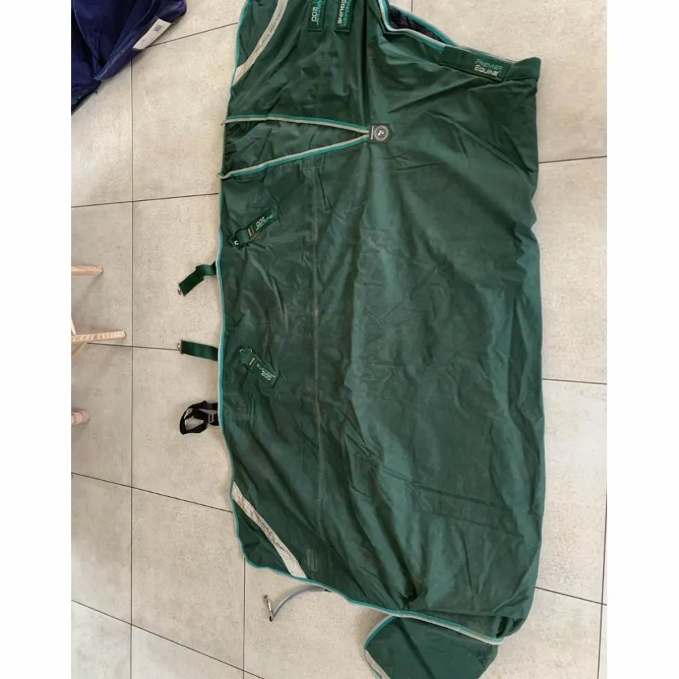 Couverture extérieur 155 200gr