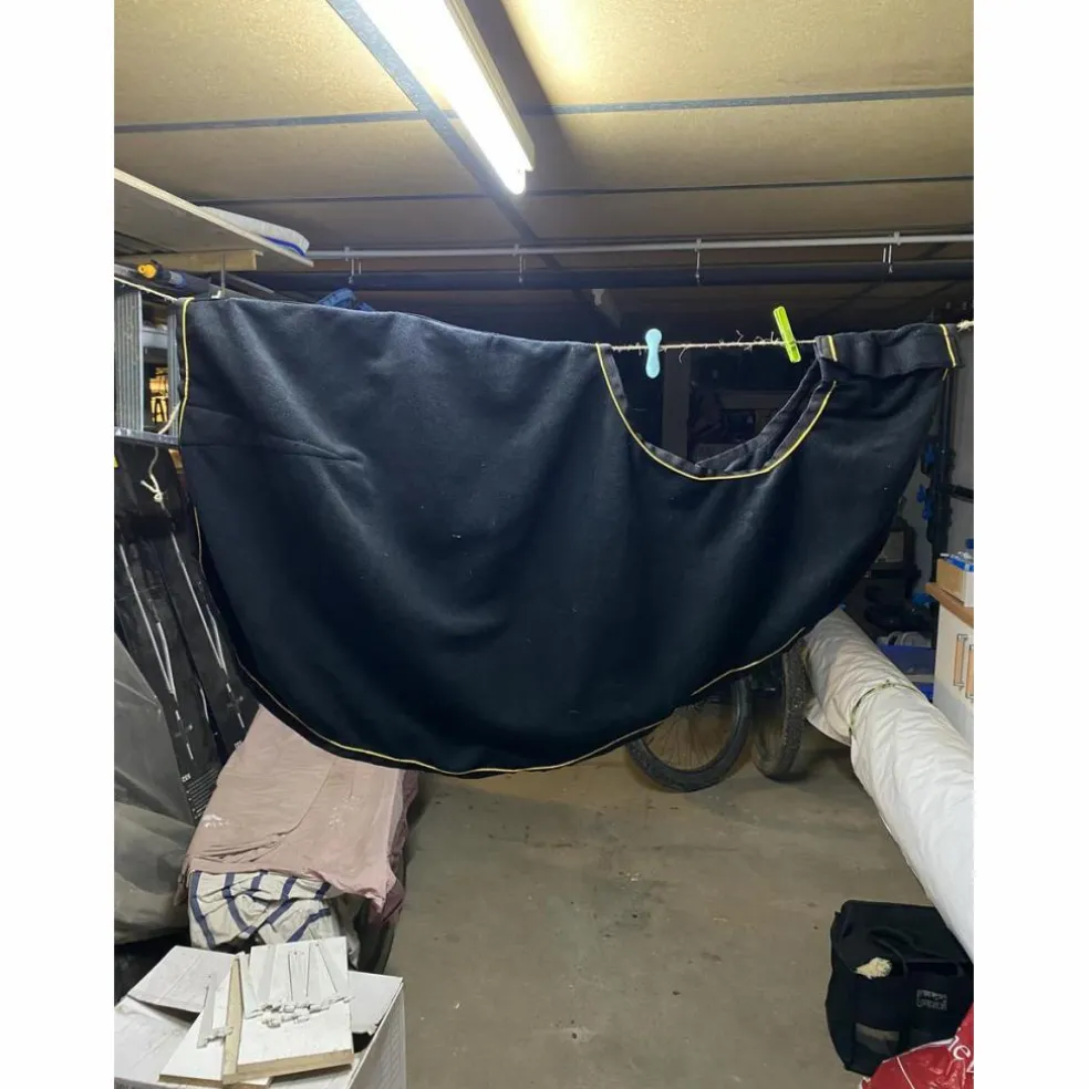 Couvre reins noir