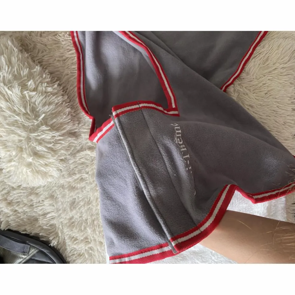 couvre reins polaire