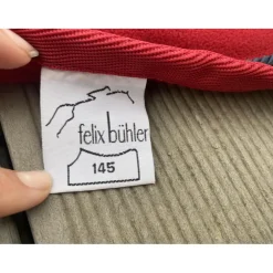 Couvre reins rouge polaire Félix Buhler