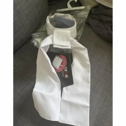 Cravate pour femme / plastron pour dressage