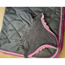 Enesemble tapis et bonnet