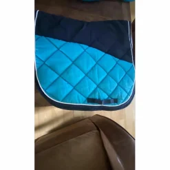 Ensemble bonnet tapis amortisseur