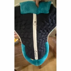 Ensemble bonnet tapis amortisseur