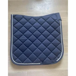 ensemble dy’on bonnet + tapis