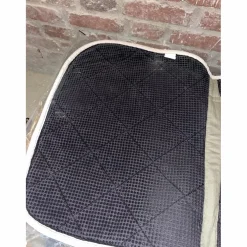 Ensemble poney tapis brodé