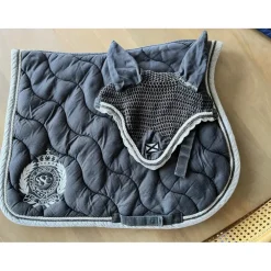 Ensemble scapa gris et beige