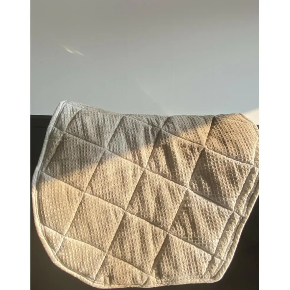 ENSEMBLE TAPIS + BONNET AALISTER