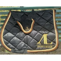 Ensemble tapis & bonnet Alexandra Ledermann