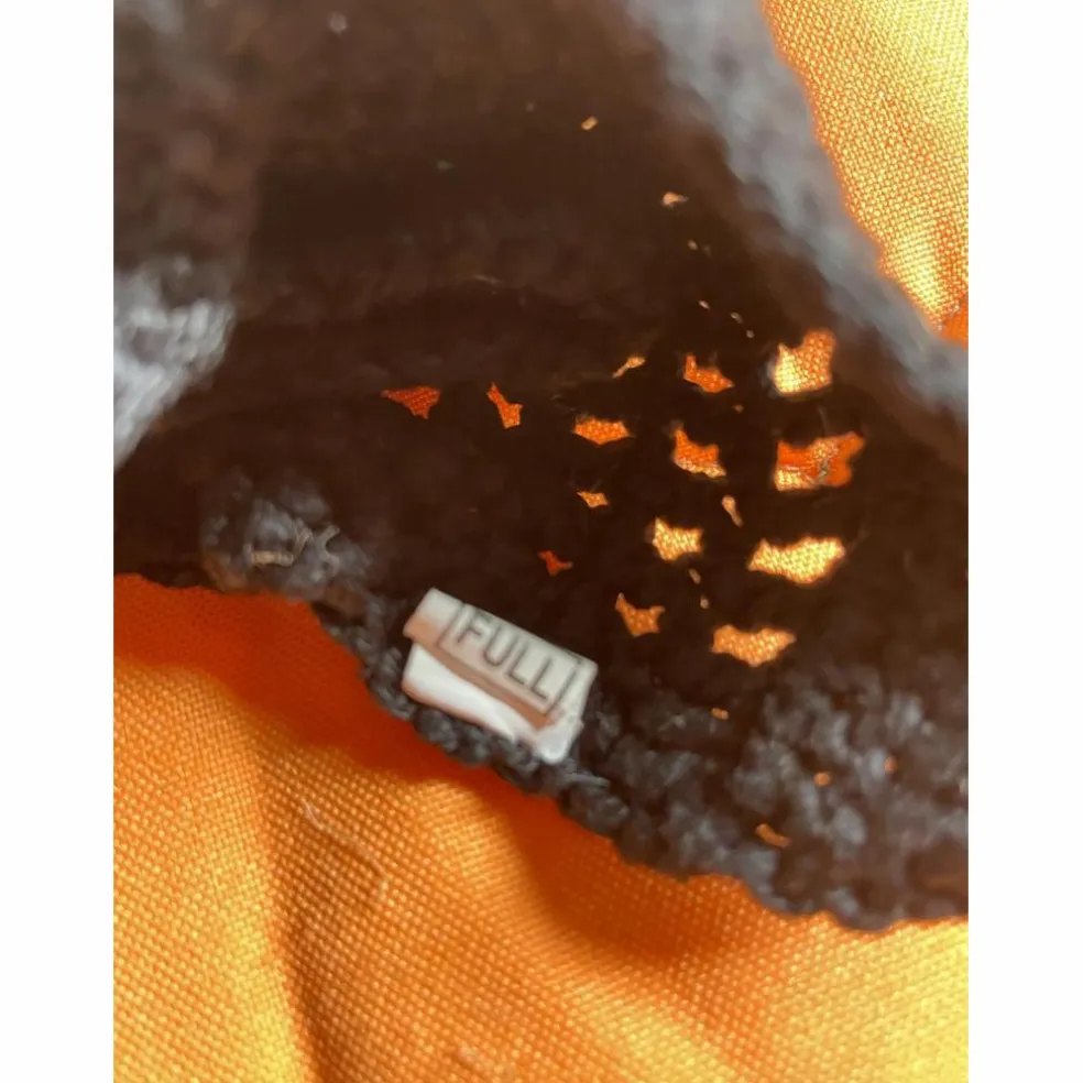 Ensemble tapis/ bonnet