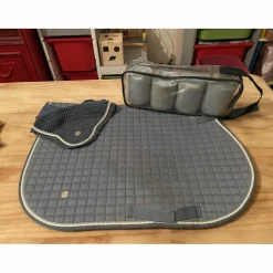 Ensemble Tapis, Bonnet, Bande, bleu ciel
