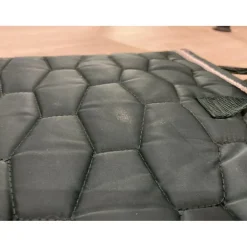 Ensemble Tapis/ Bonnet vert sapin Félix Bühler