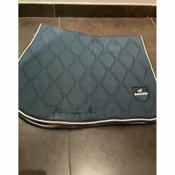 ensemble tapis est bonnet