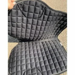 Ensemble tapis et amortisseur