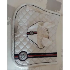 Ensemble tapis et bonnet