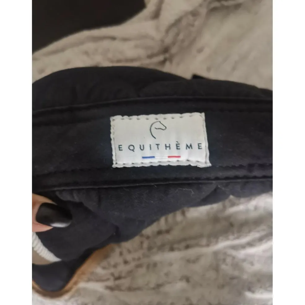 Ensemble tapis et bonnet